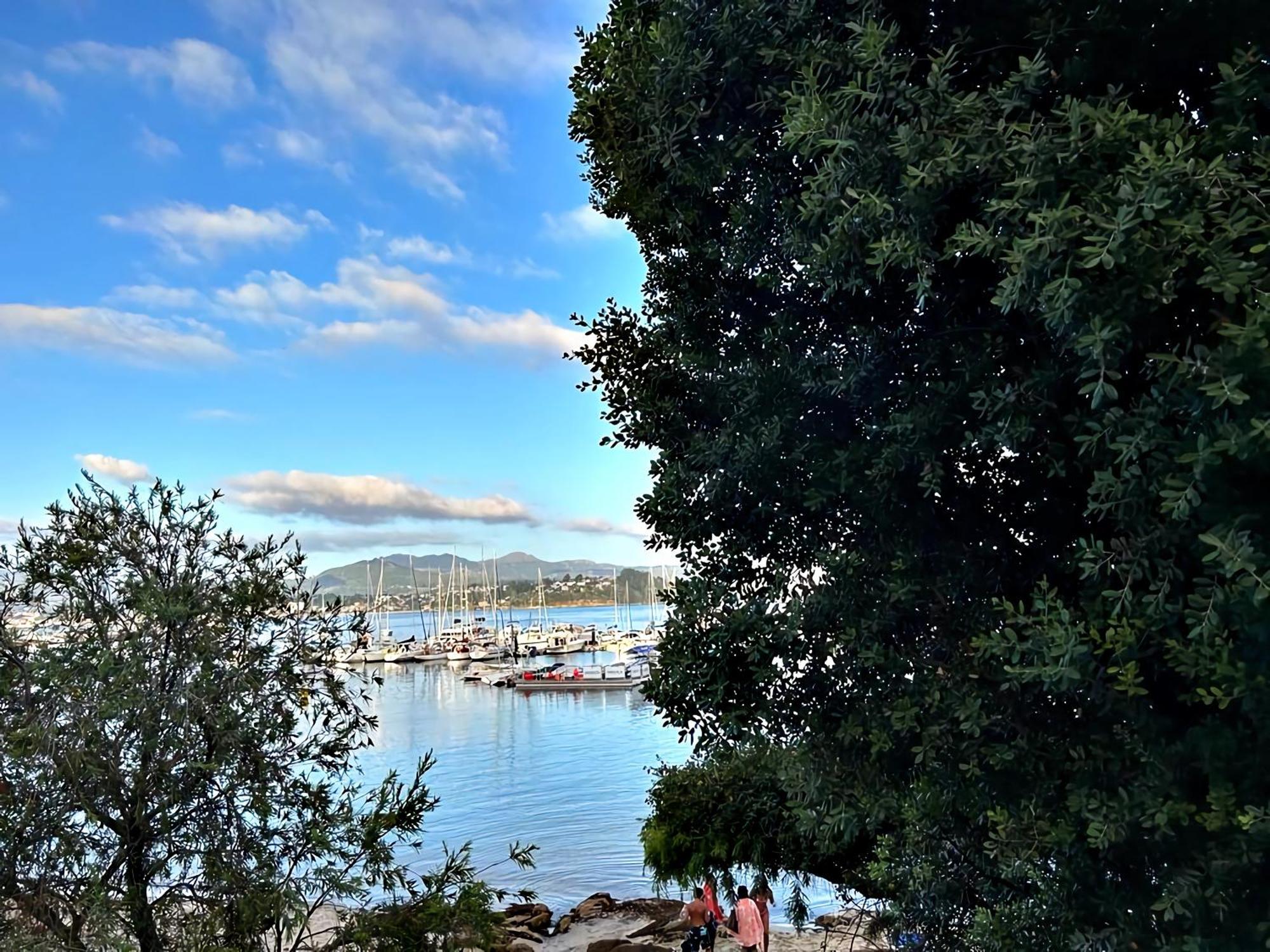 Hoibai, Raina, Atico, Con Vistas Al Casco Historico De Baiona, Galicia Lägenhet Exteriör bild